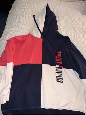 Tommy Hilfigher Colorblock Hoodie